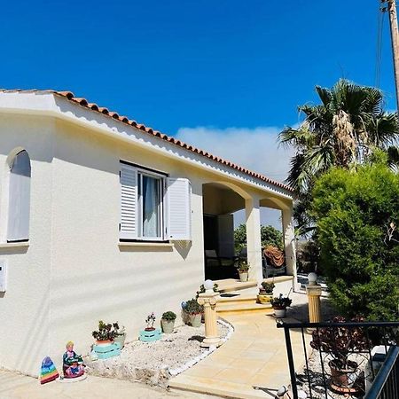 Coral Bay Villa Fortune Eksteriør bilde