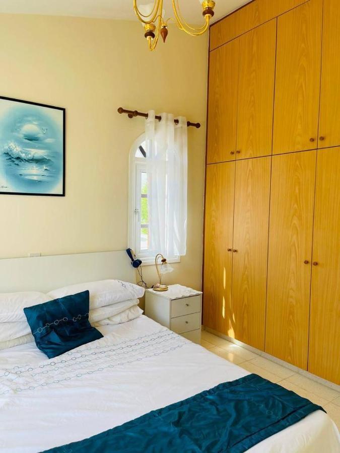 Coral Bay Villa Fortune Eksteriør bilde