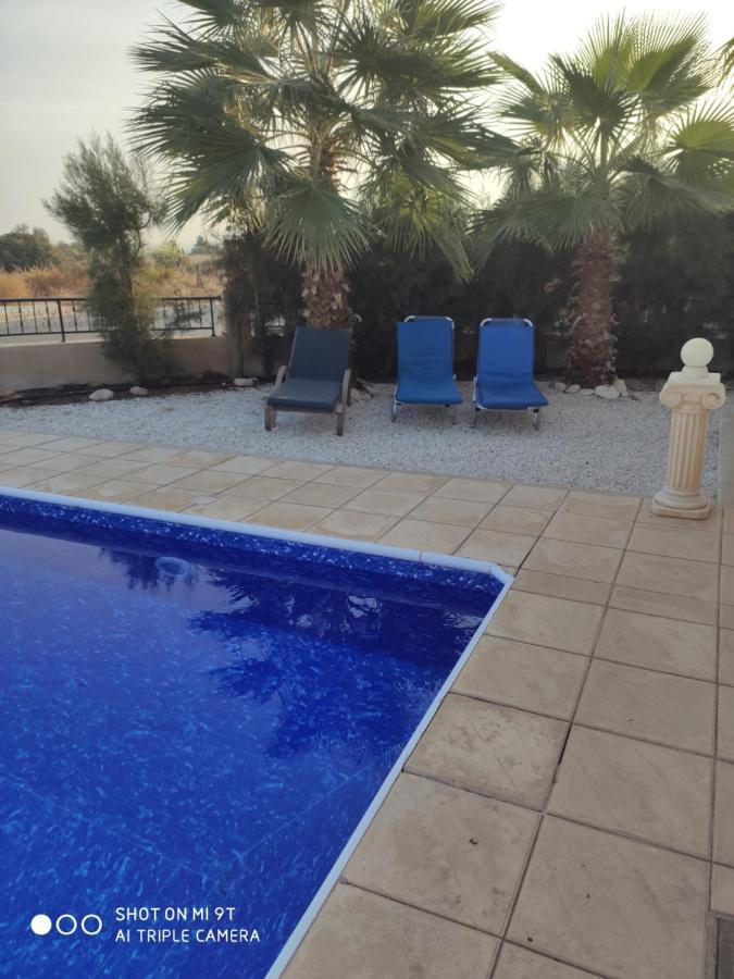 Coral Bay Villa Fortune Eksteriør bilde